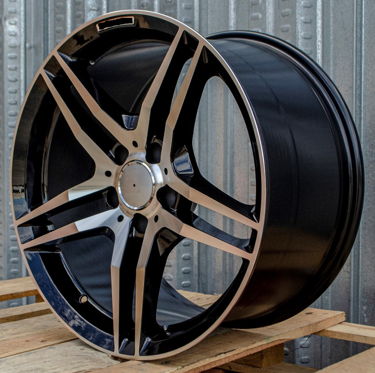 19-inch black machined face wheels by OE Style Wheels for Mercedes-Benz CLA, E-Class, S-Class, and AMG models.