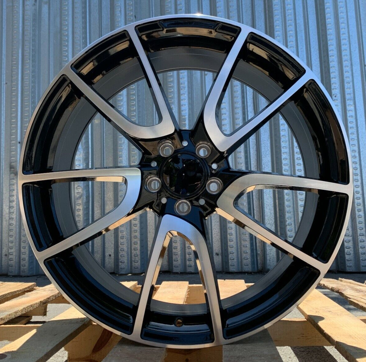 Gloss black machined face 19-inch Mercedes-Benz wheels by OE Style Wheels, fitting C-Class, E-Class, S-Class, CLS, and AMG models.