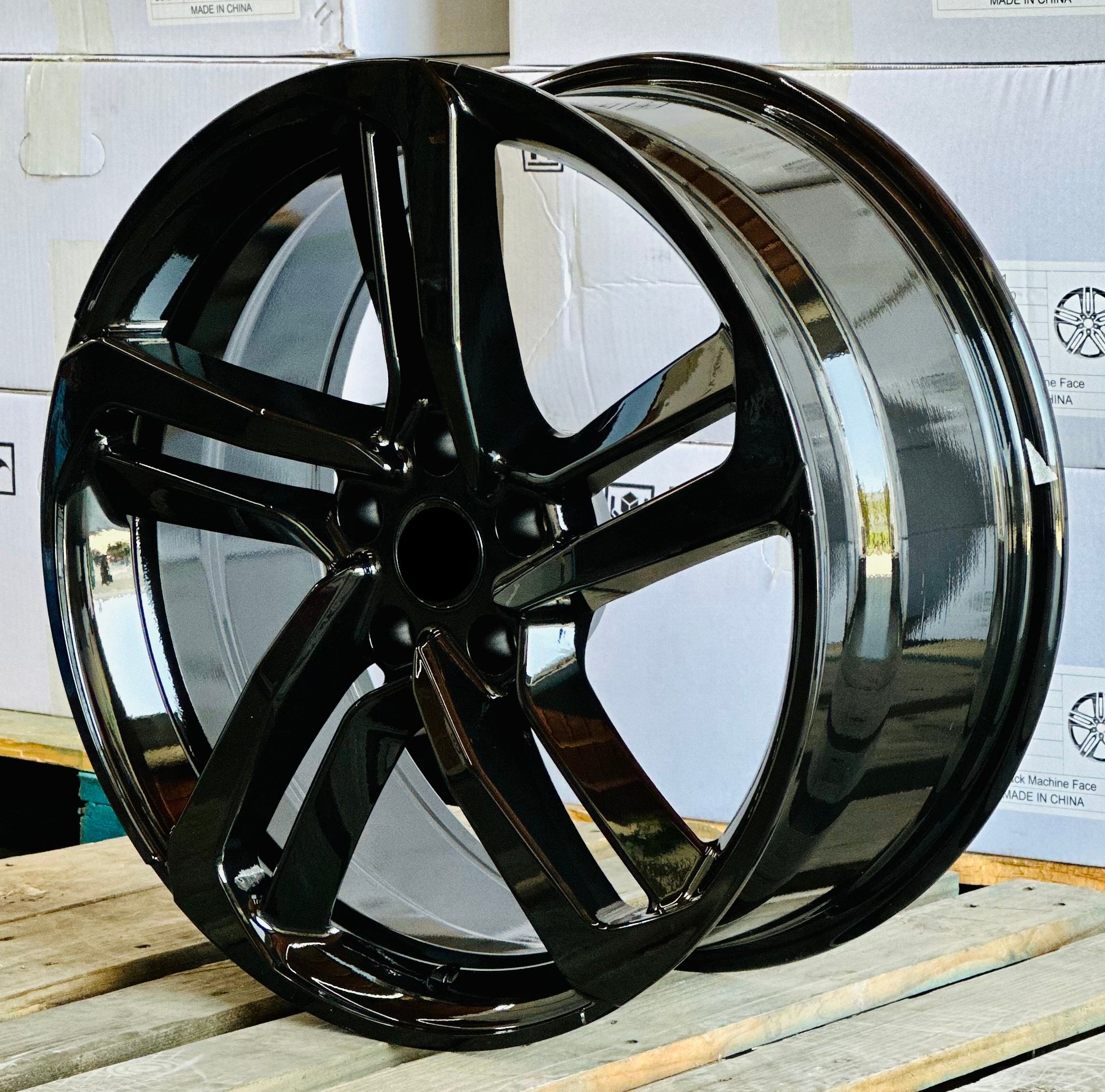 Gloss black 19-inch OE Style Wheels for Honda Accord, Civic, and Acura TSX, showcasing sleek automotive rims and wheel design.