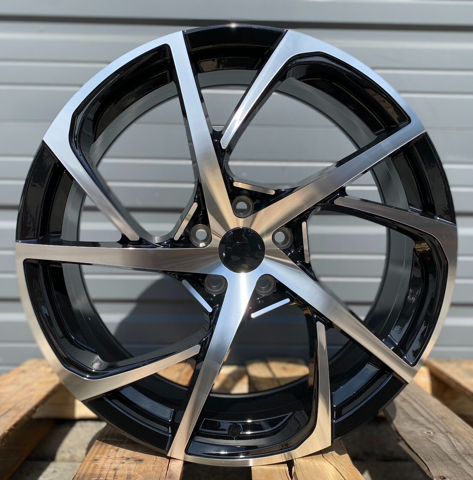20-inch black machined OE Style Wheels for Honda Accord, Civic, and Acura TSX, showcasing sleek automotive rims and wheel design.