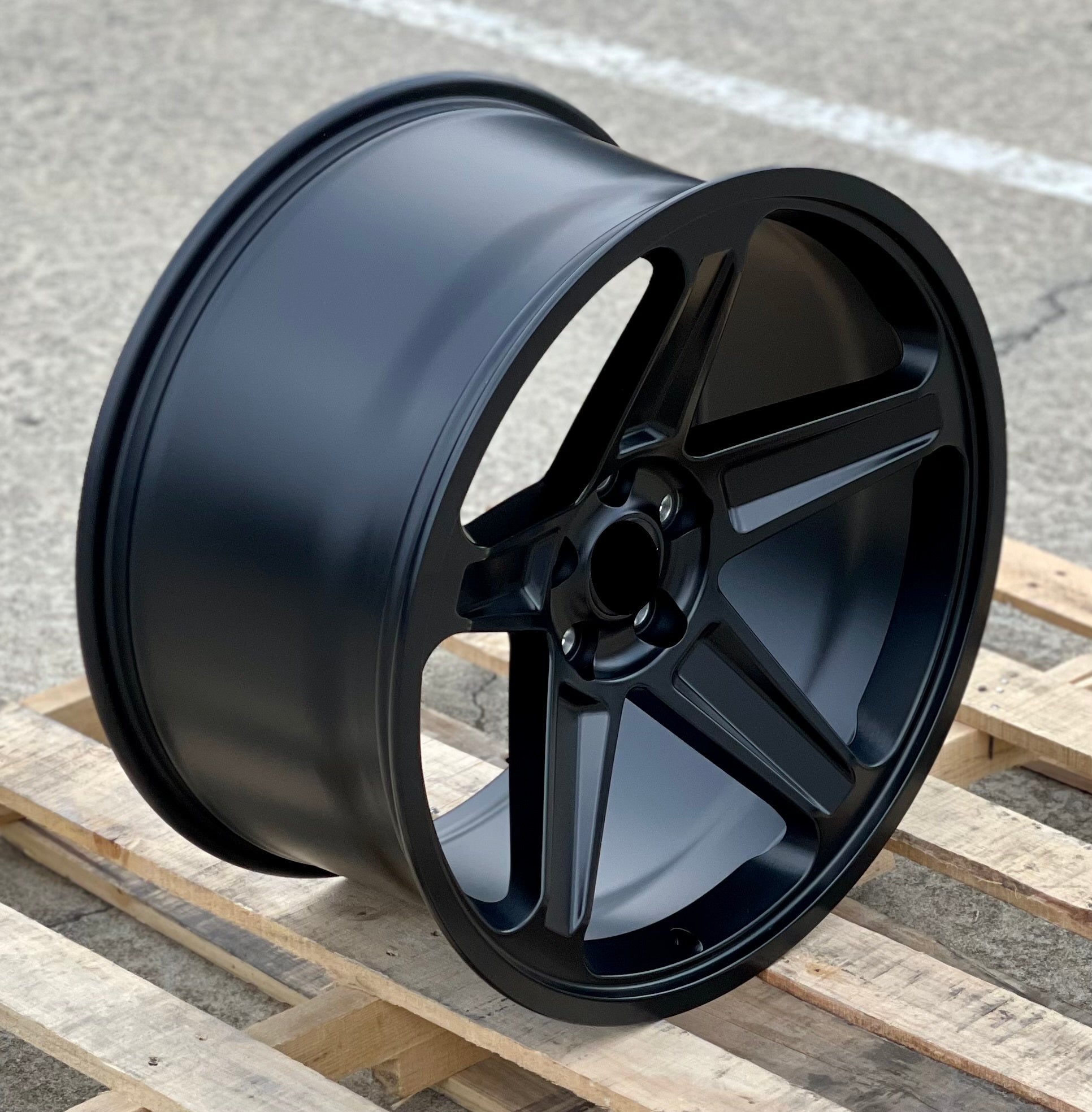 20-inch Demon Style Concave Wheels by OE Style Wheels, fit Dodge Challenger, Charger, GT, RT, SRT, SXT, Hellcat models.