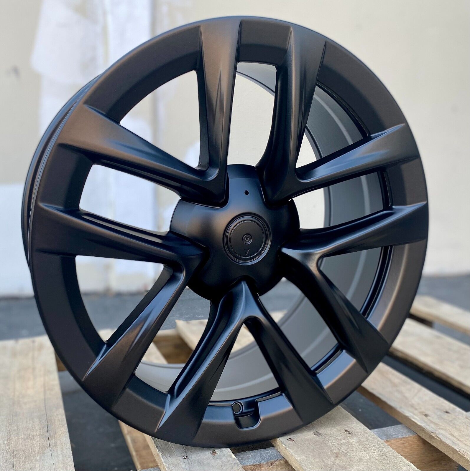 20-inch matte black OE Style Wheels for Tesla Model S and X, showcasing sleek automotive rims with a modern finish.