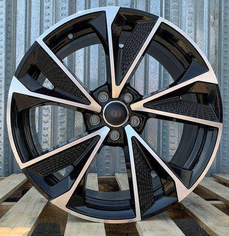20-inch RS7 style alloy wheels from OE Style Wheels fitted on Audi A3, S3, A4, S4, A5, S5, A6, S6, A7, S7, A8, S8, Q5, SQ5, RS3, RS