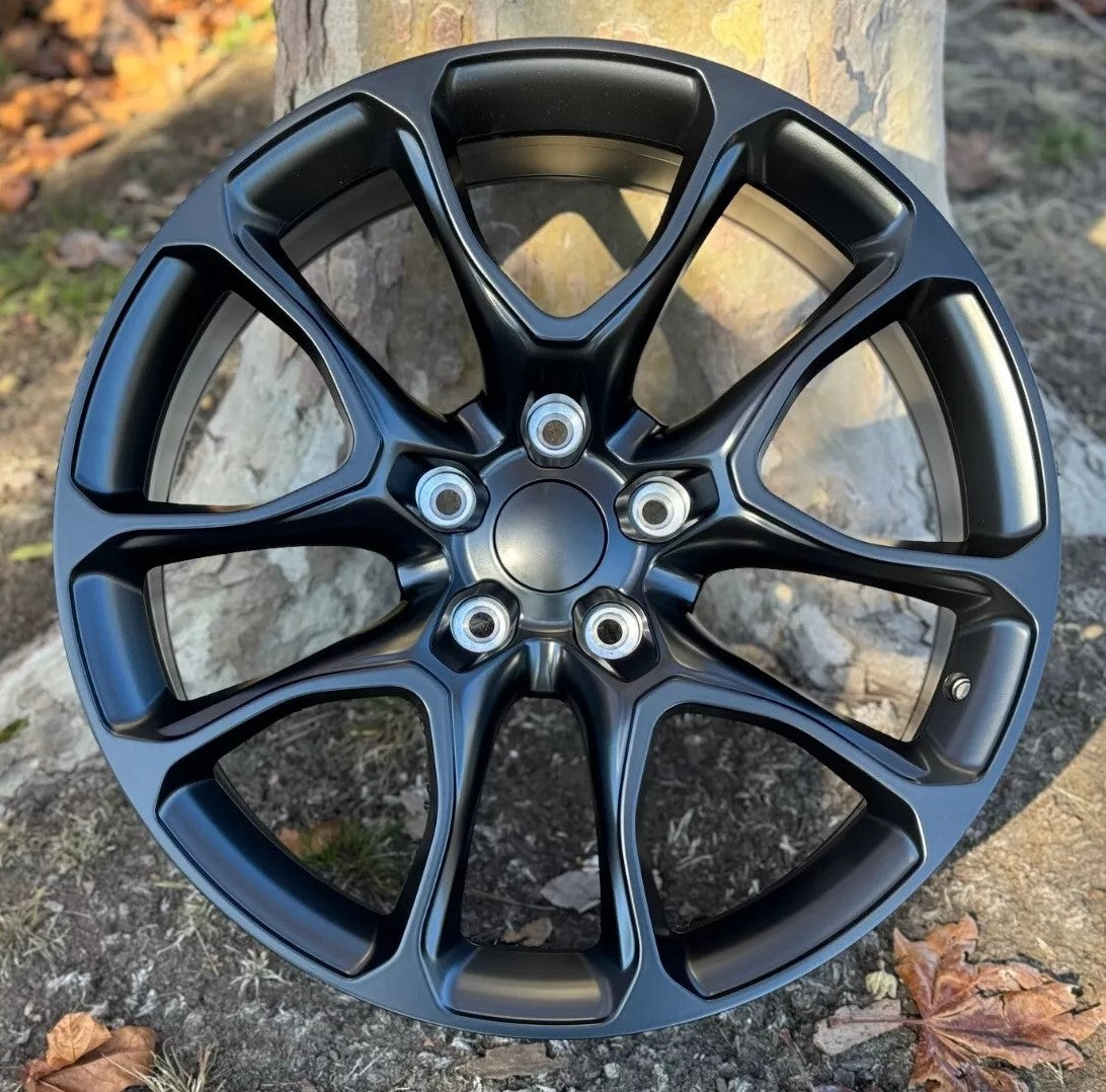 20-inch satin black Hellcat style wheels by OE Style Wheels fitted on Dodge Durango and Jeep Grand Cherokee vehicles.