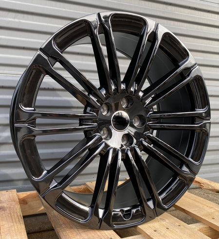 Gloss black OE Style Wheels for Range Rover HSE Sport SVR Dynamic 2023+ with 21-inch automotive rims and sleek finish.