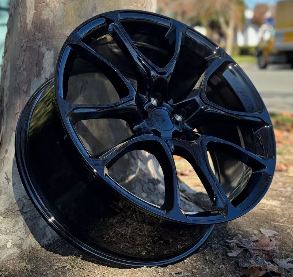 22-inch Hellcat style gloss black wheels by OE Style Wheels for Dodge Durango and Jeep Grand Cherokee SUV models.