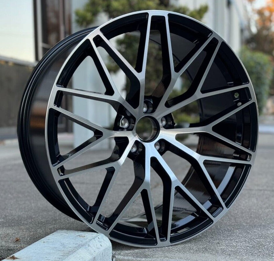 21-inch RS Spyder style black machined wheels by OE Style Wheels on a Porsche Macan.