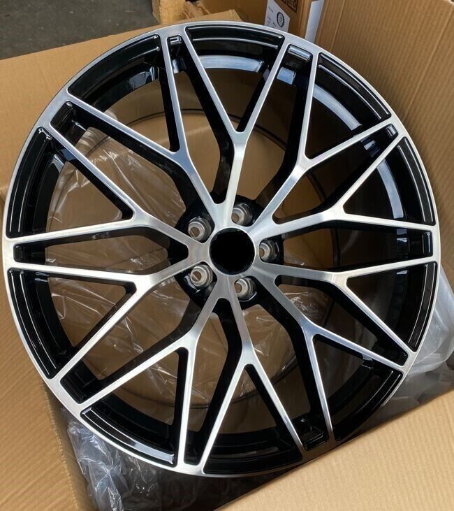 21-inch RS Spyder style black machined wheels for Porsche Macan by OE Style Wheels, featuring a sleek, sporty design.