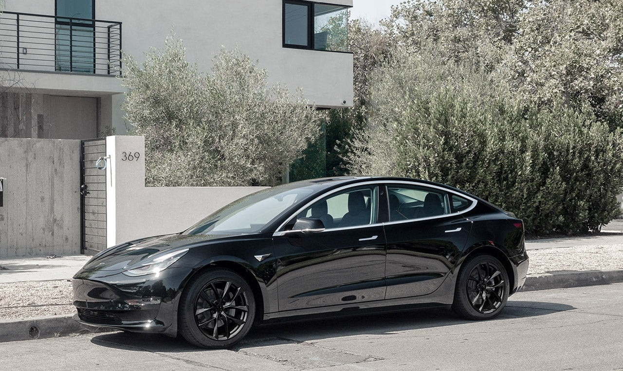 Tesla 3 discount black rims