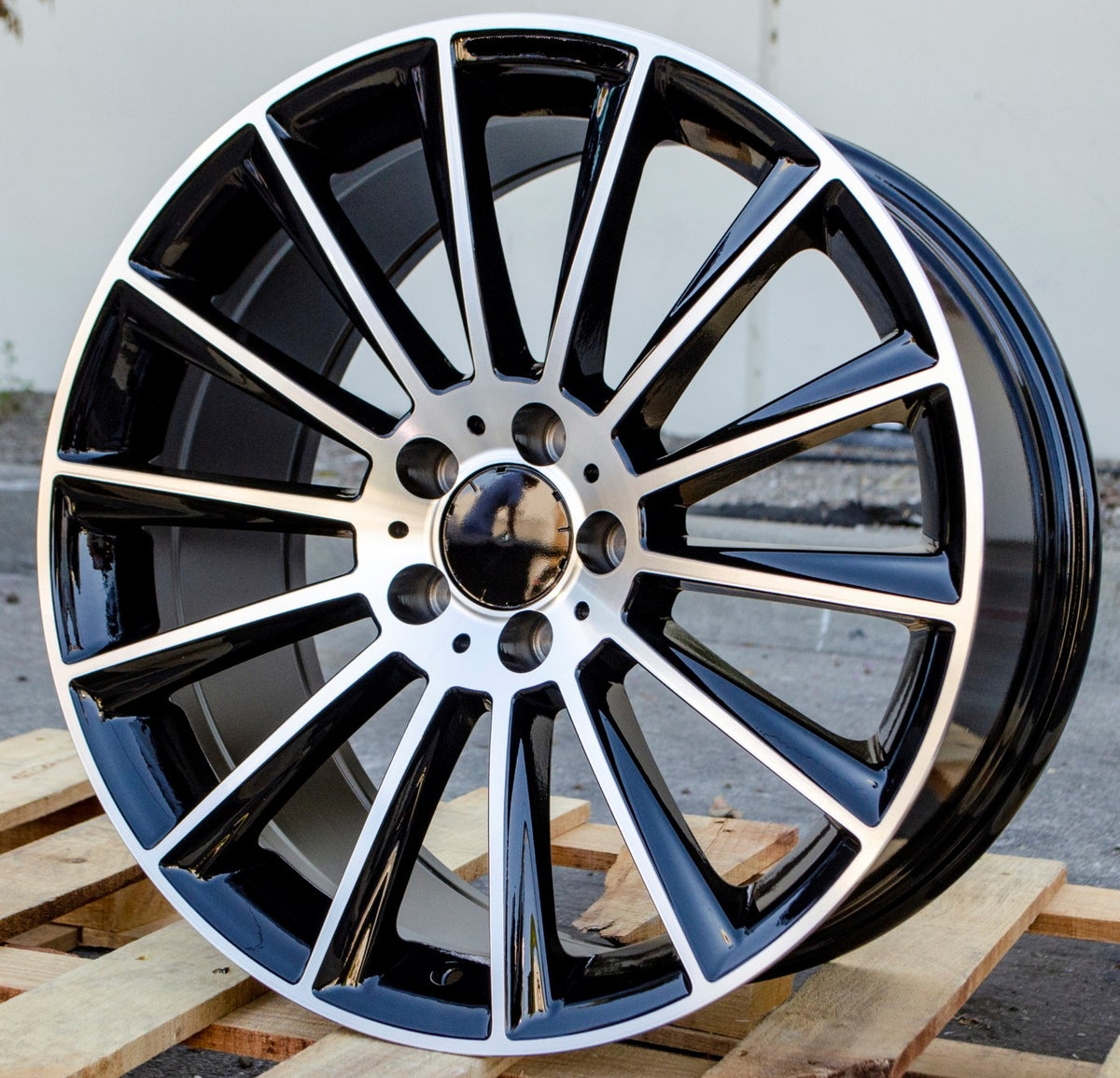 18-inch black machined face Mercedes wheels by OE Style Wheels, fits CLA250, CLA45, C250, C300 AMG automotive rims