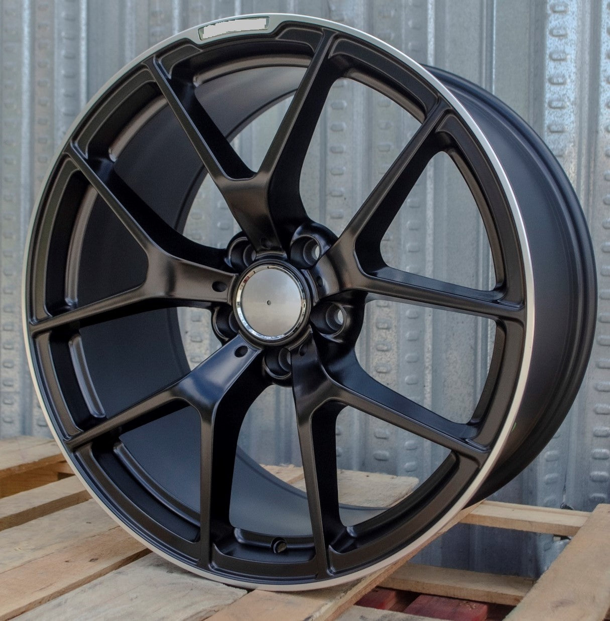 18-inch black machined tip wheels from OE Style Wheels, designed for Mercedes CLA, C-Class, E-Class, S-Class, and AMG models.