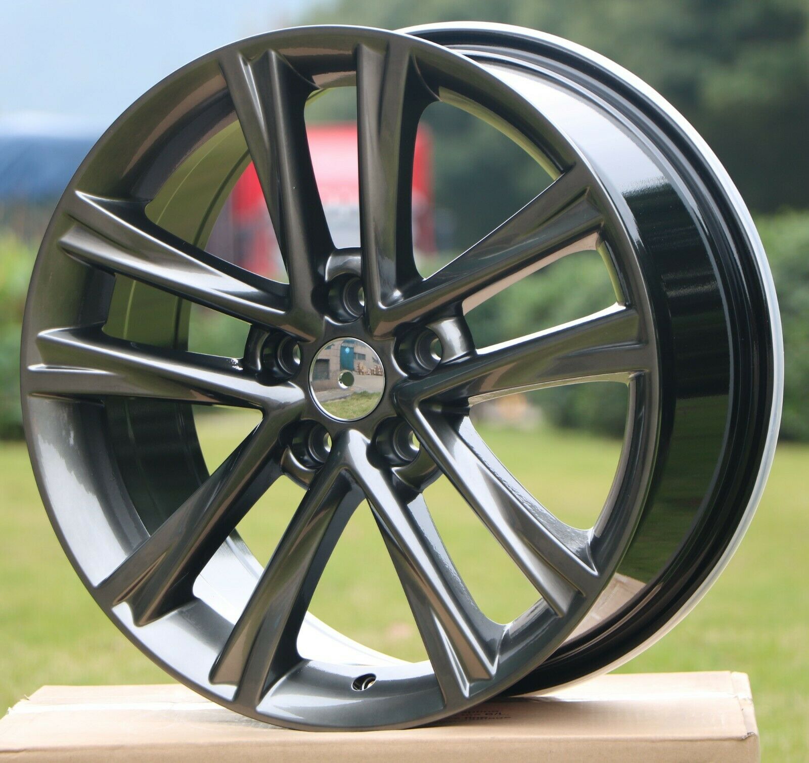 18-inch OE Style Wheels with metallic finish, designed for Lexus IS, GS, RX models, showcasing durable automotive rims and alloy wheels.