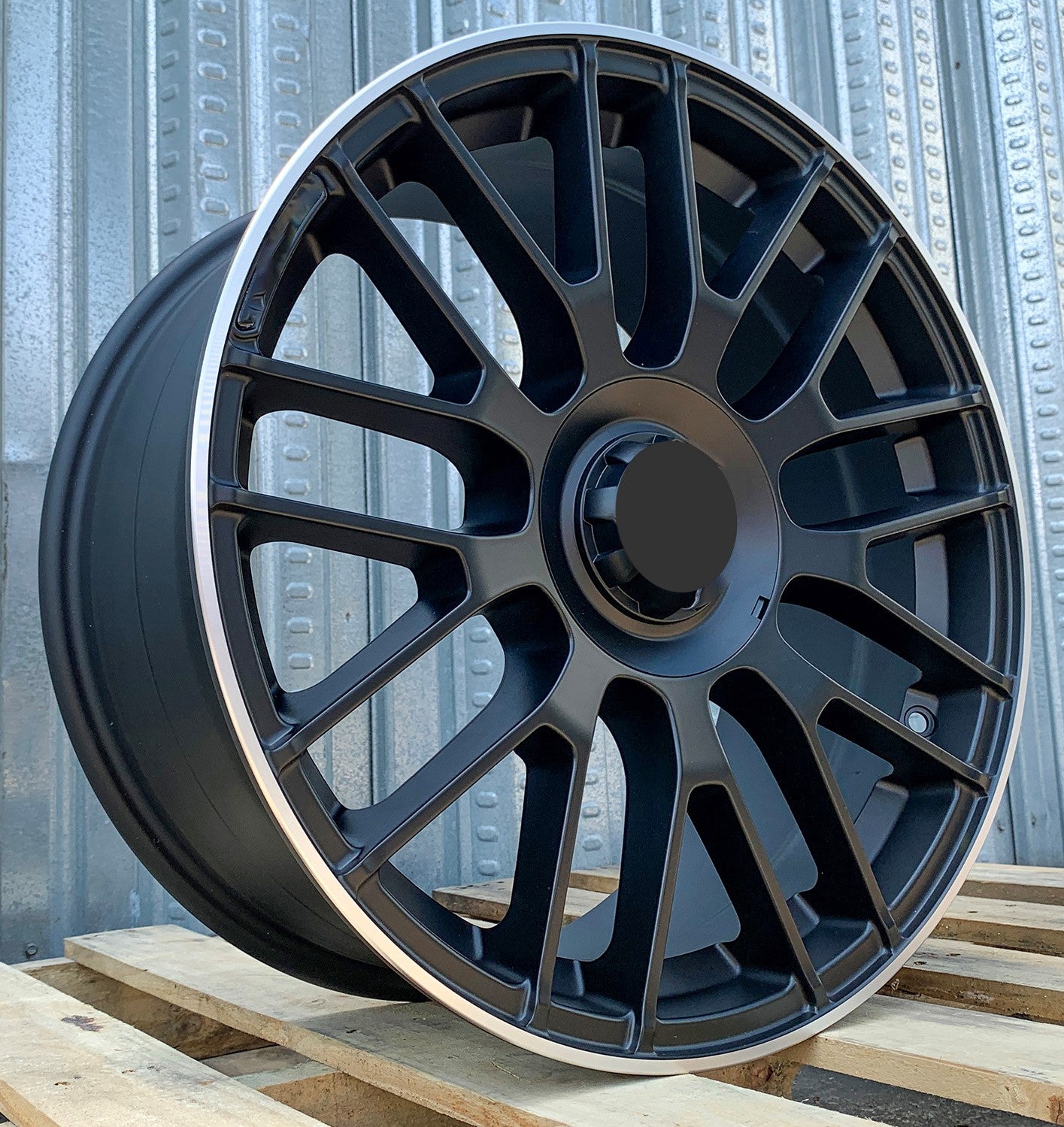 OE Style 19-inch matte black Mercedes wheels for C-Class, E-Class, CLS, and AMG models, featuring alloy rims and sporty design.