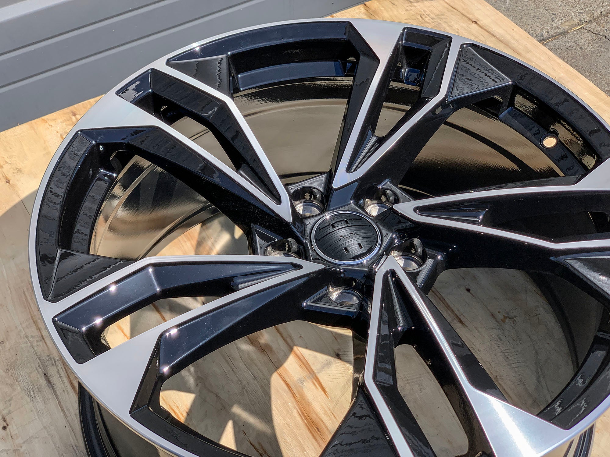 19-inch OE Style Audi S5 wheels with multi-spoke design, fitting Audi A3, S3, A4, S4, A5, S5, A6, S6, A7, S7, A8, S8, Q5, SQ5, RS3