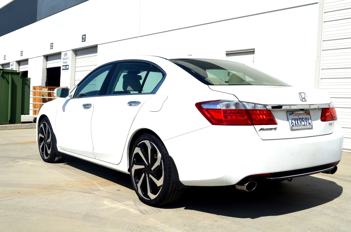22-inch black machined OE Style Wheels for Honda Accord, Civic, Acura TSX, and more, showing polished and black alloy rim design.