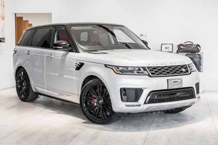 22-inch gloss black OE Style Wheels for Range Rover Defender, Discovery, LR3, LR4, HSE Sport, SVR, Supercharged, and Autobiography models.