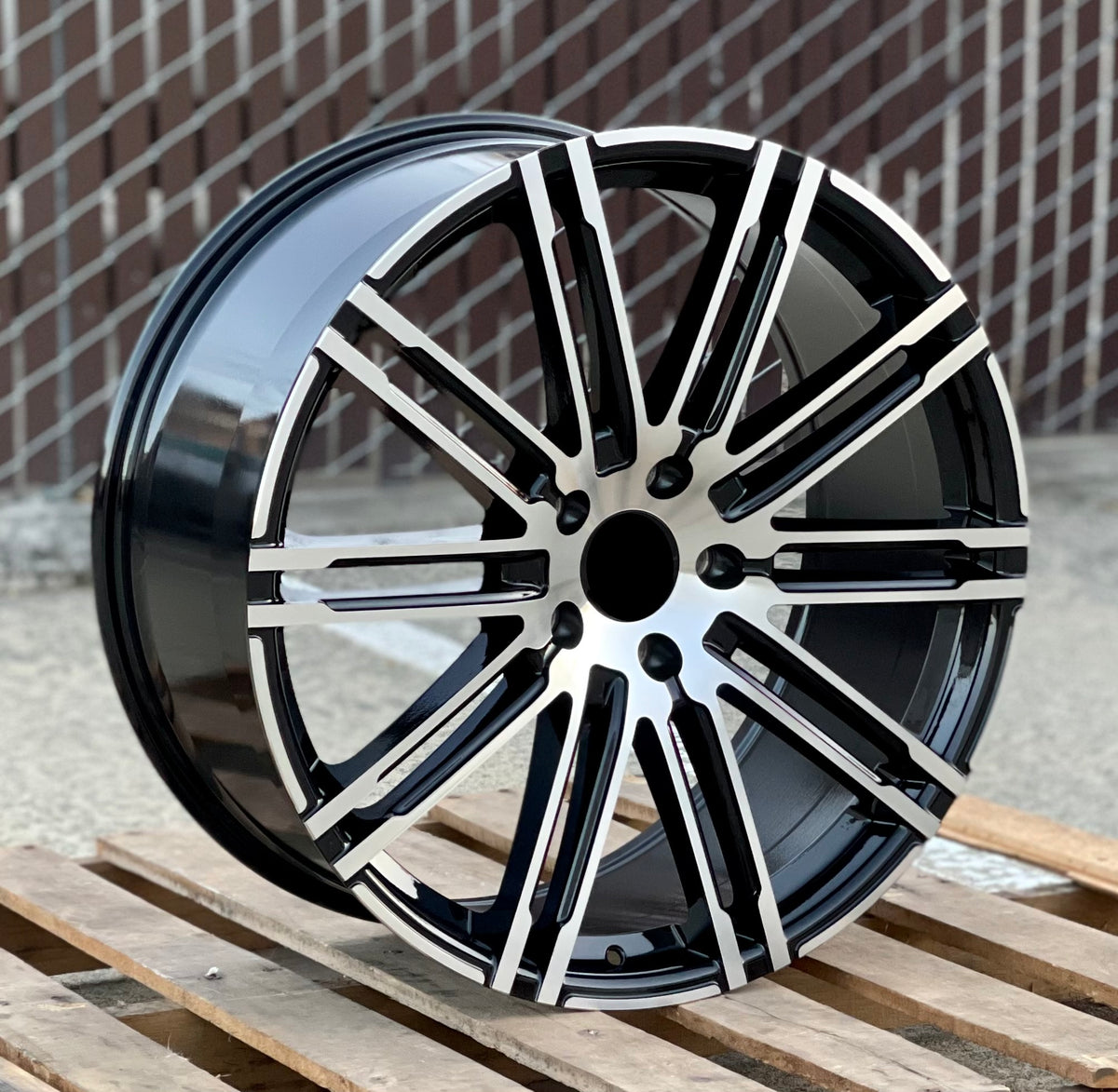22-inch OE Style Wheels GTS black machined rims for Porsche Cayenne GTS Diesel Hybrid Turbo, showcasing sleek automotive wheel design.