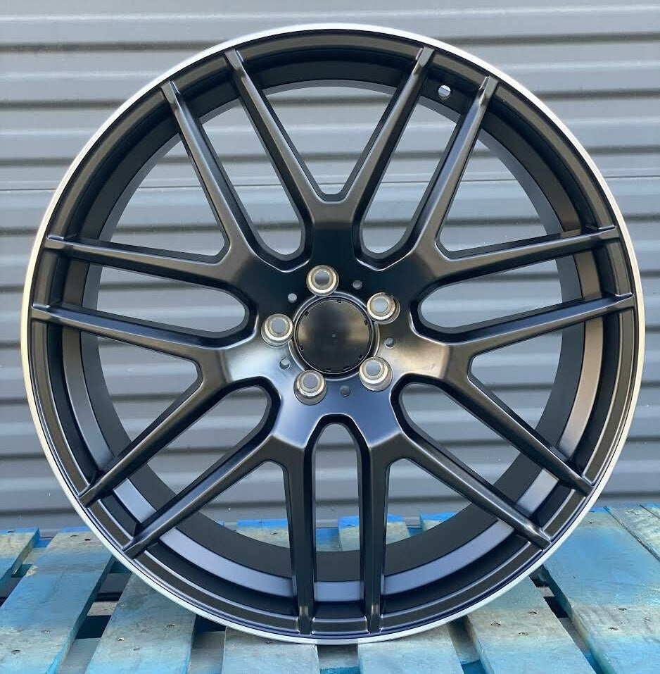 22-inch matte black OE Style Wheels automotive rims fitting Mercedes ML, GLE, GLS, and AMG models with a sleek finish.
