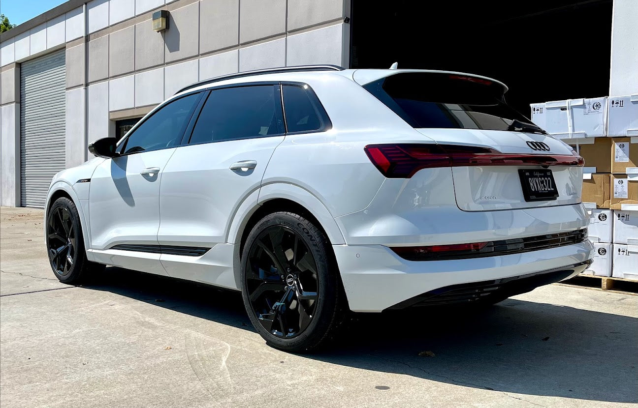 22-inch OE Style Wheels RS design gloss black rims for Audi A7 S7 Q5 Q7 Q8 SQ7 RSQ8 E-Tron vehicles, showcasing a sleek finish.