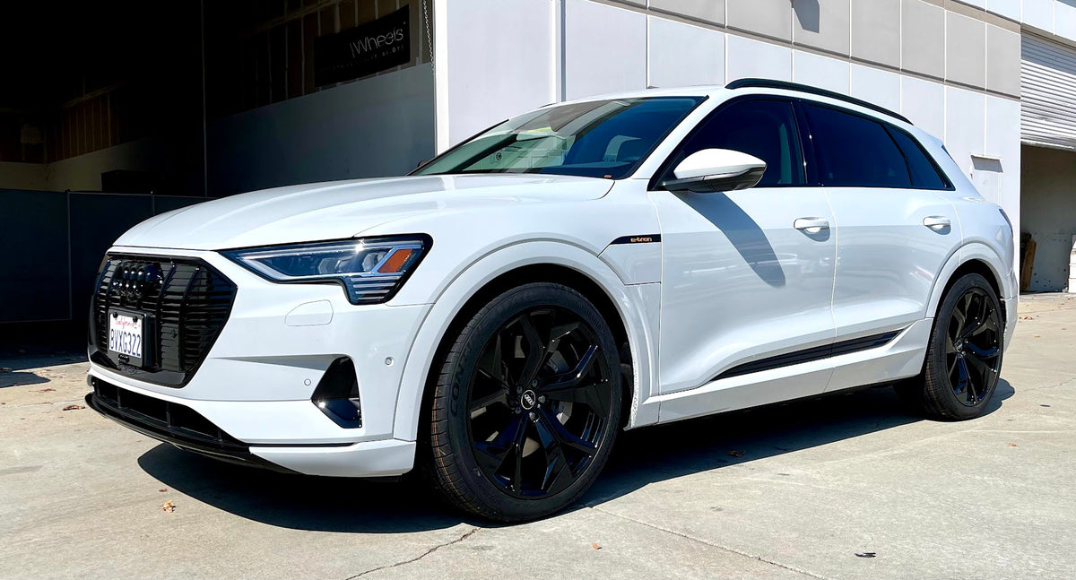 22-inch OE Style Wheels in gloss black, automotive rims fitting Audi A7, S7, Q5, Q7, Q8, SQ7, RSQ8, and E-Tron models.