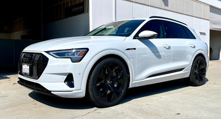 22-inch OE Style Wheels in gloss black, automotive rims fitting Audi A7, S7, Q5, Q7, Q8, SQ7, RSQ8, and E-Tron models.